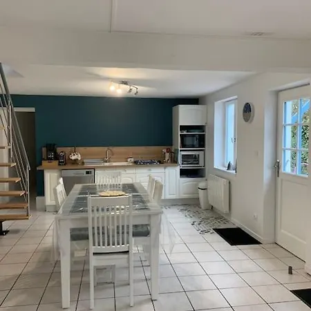 Les Falaises D'albatre